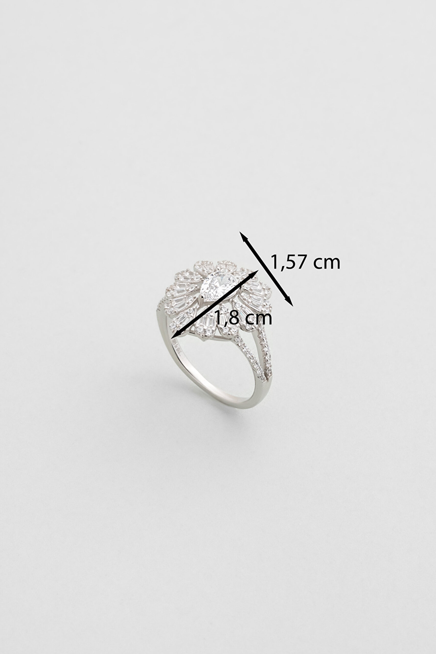 ⁠ Düğün Çiçeği 18 Ayar Beyaz Altın Kaplama Gümüş Yüzük_2}