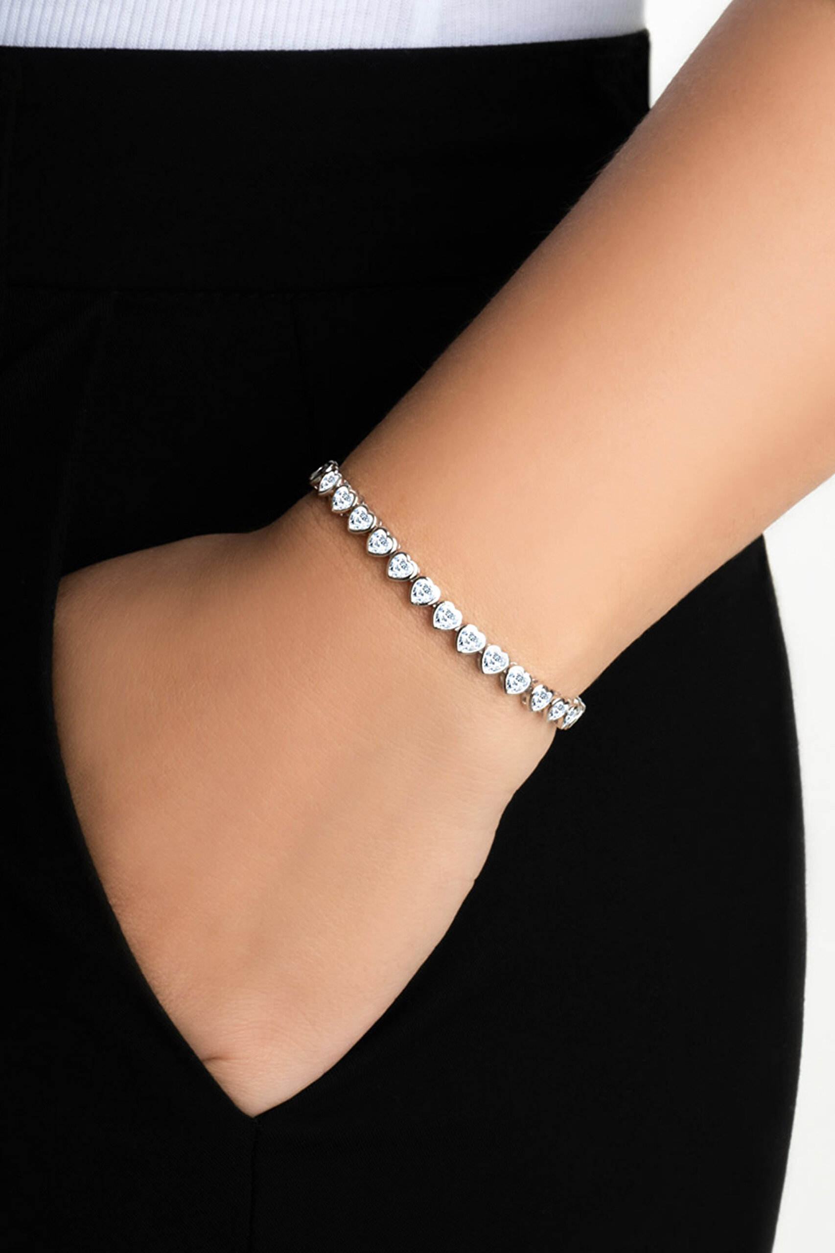 ⁠ Love 18 Ayar Beyaz Altın Kaplama Gümüş Su Yolu Bileklik_1}