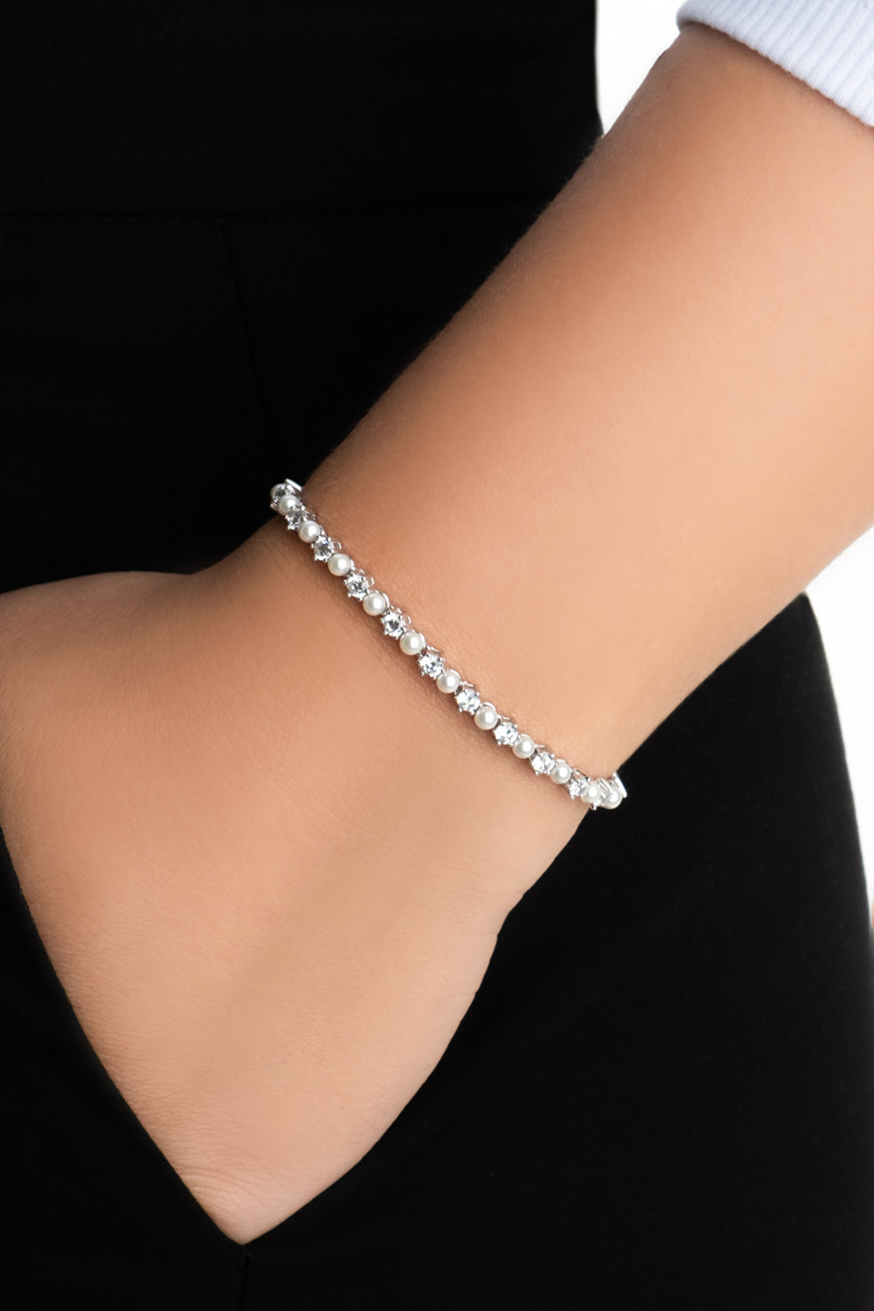 ⁠ Amelie 18 Ayar Beyaz Altın Kaplama 19 Cm Gümüş İnci Bileklik_1}