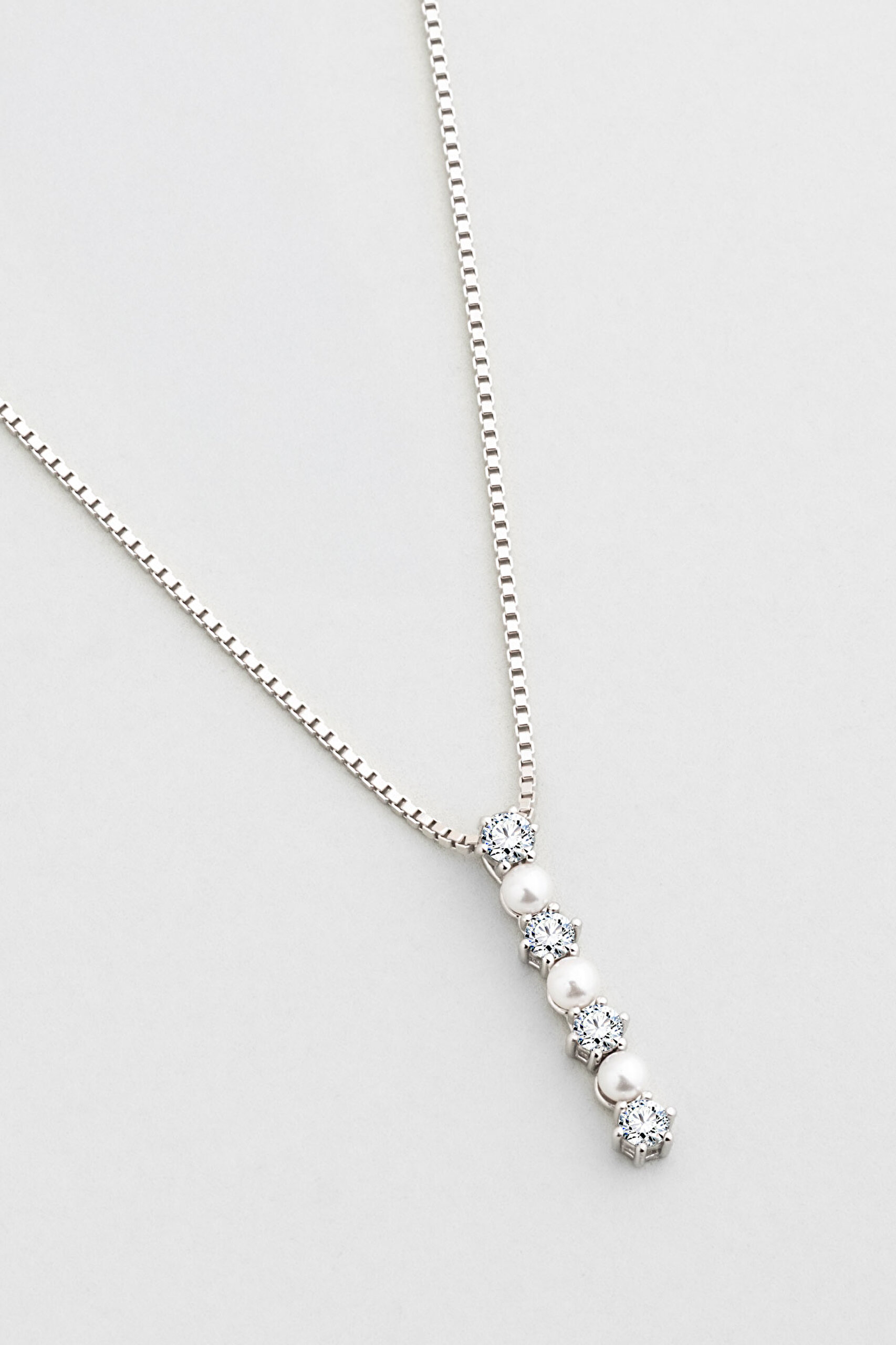 ⁠ Marie 18 Ayar Beyaz Altın Kaplama 45 Cm Gümüş İnci Kolye_4}