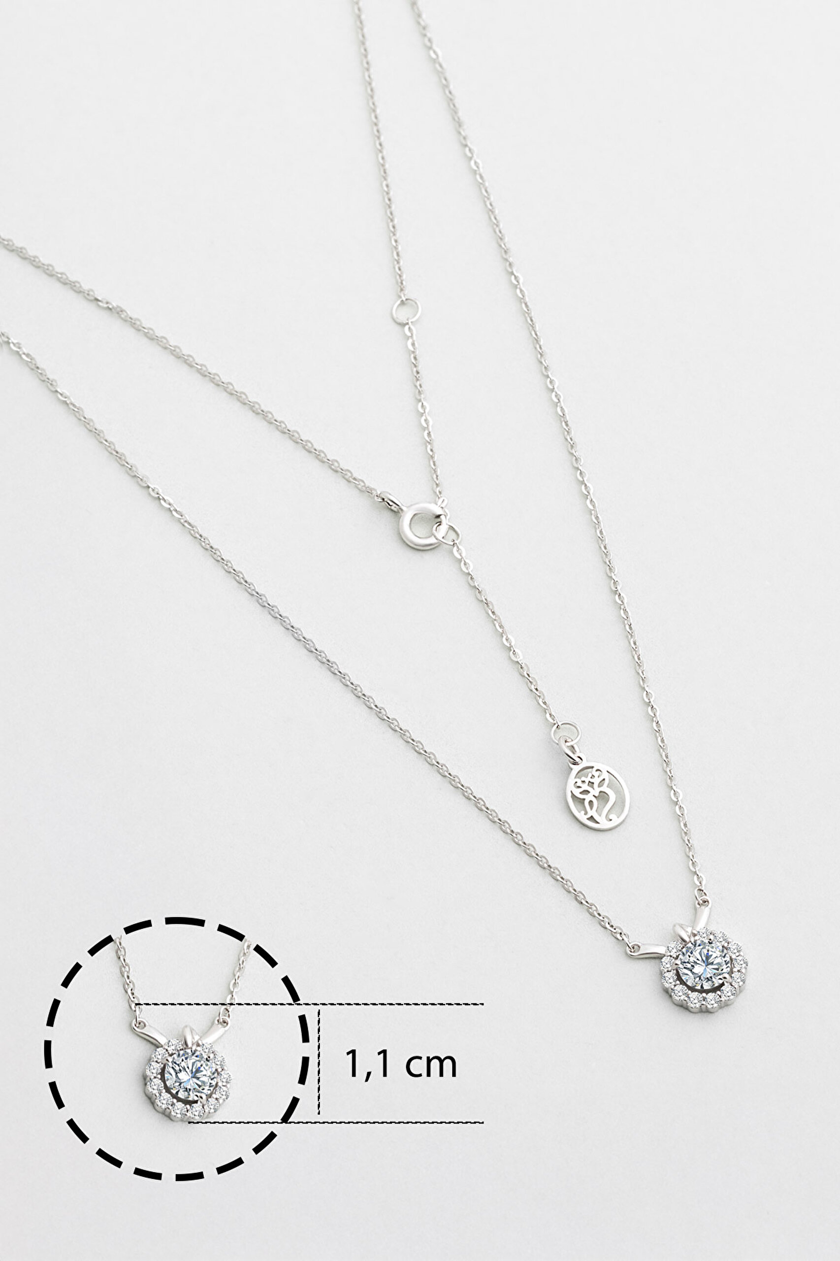 ⁠ Mozanit Çiçeği 18 Ayar Beyaz Altın Kaplama 46 Cm Gümüş Kolye_2}