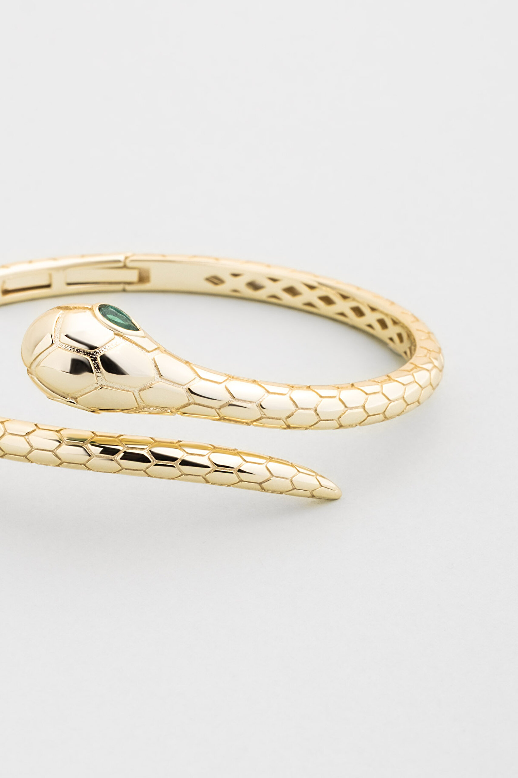 ⁠ Medusa Yılanı 18 Ayar Sarı Altın Kaplama Gümüş Kelepçe Bileklik_4}