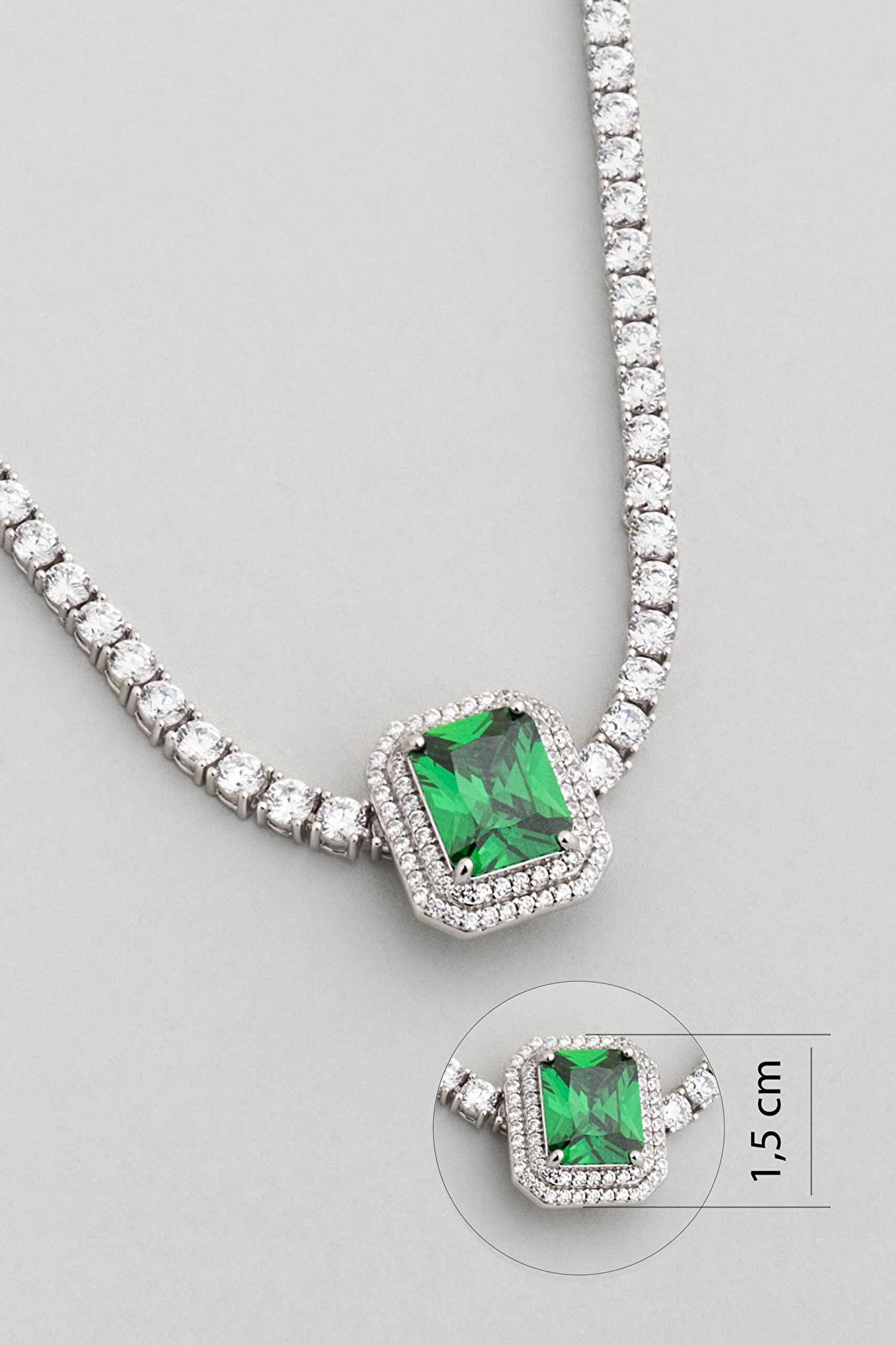 ⁠ Hürrem Sultan 18 Ayar Beyaz Altın Kaplama Gümüş Charm_0}