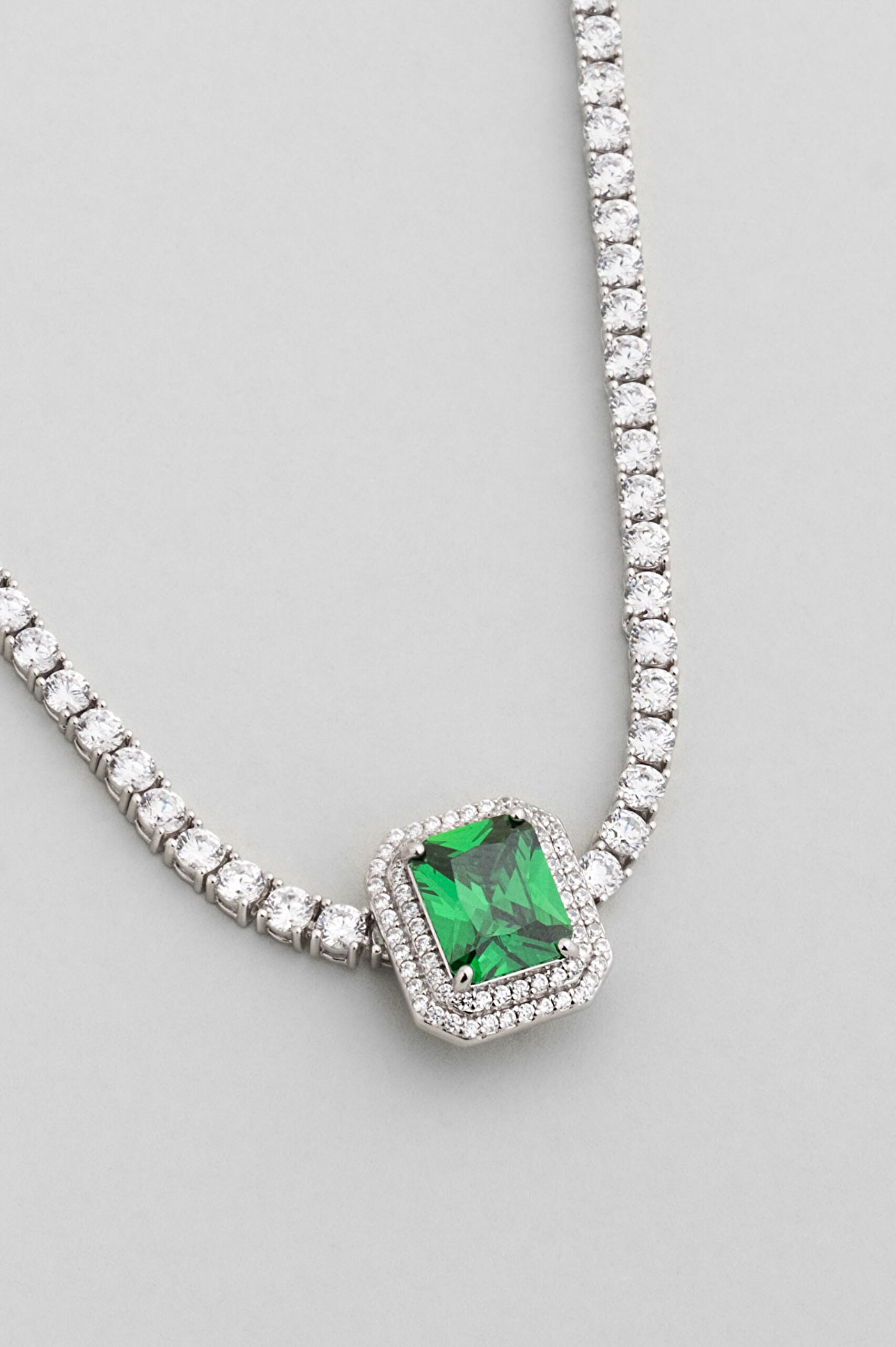 ⁠ Hürrem Sultan 18 Ayar Beyaz Altın Kaplama Gümüş Charm_3}