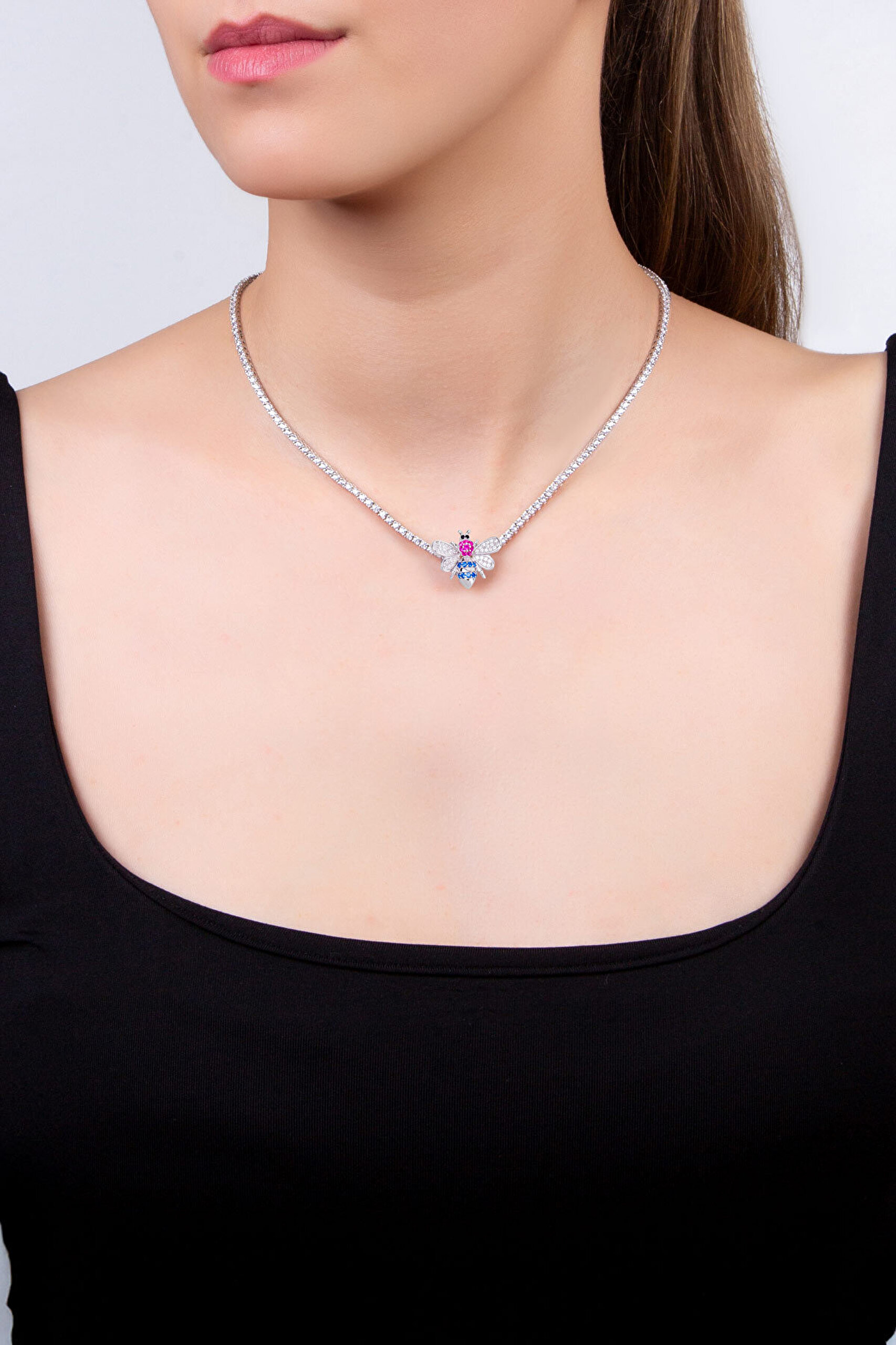 Kraliçe Arı 18 Ayar Beyaz Altın Kaplama Gümüş Charm - 4