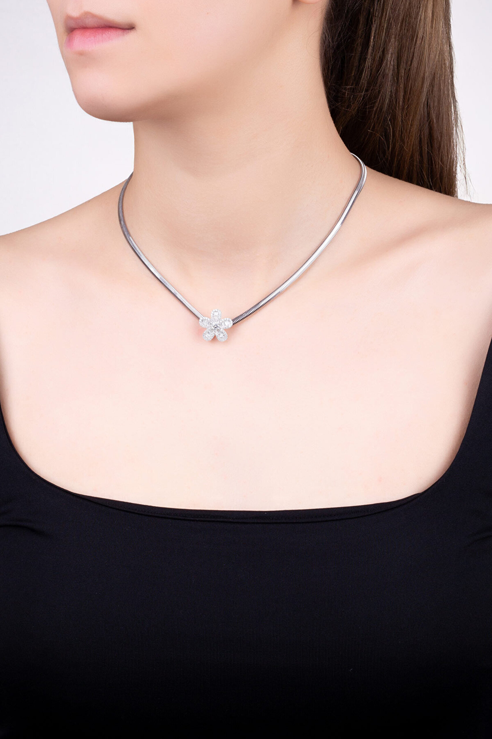 Papatya 18 Ayar Beyaz Altın Kaplama Gümüş Charm - 5