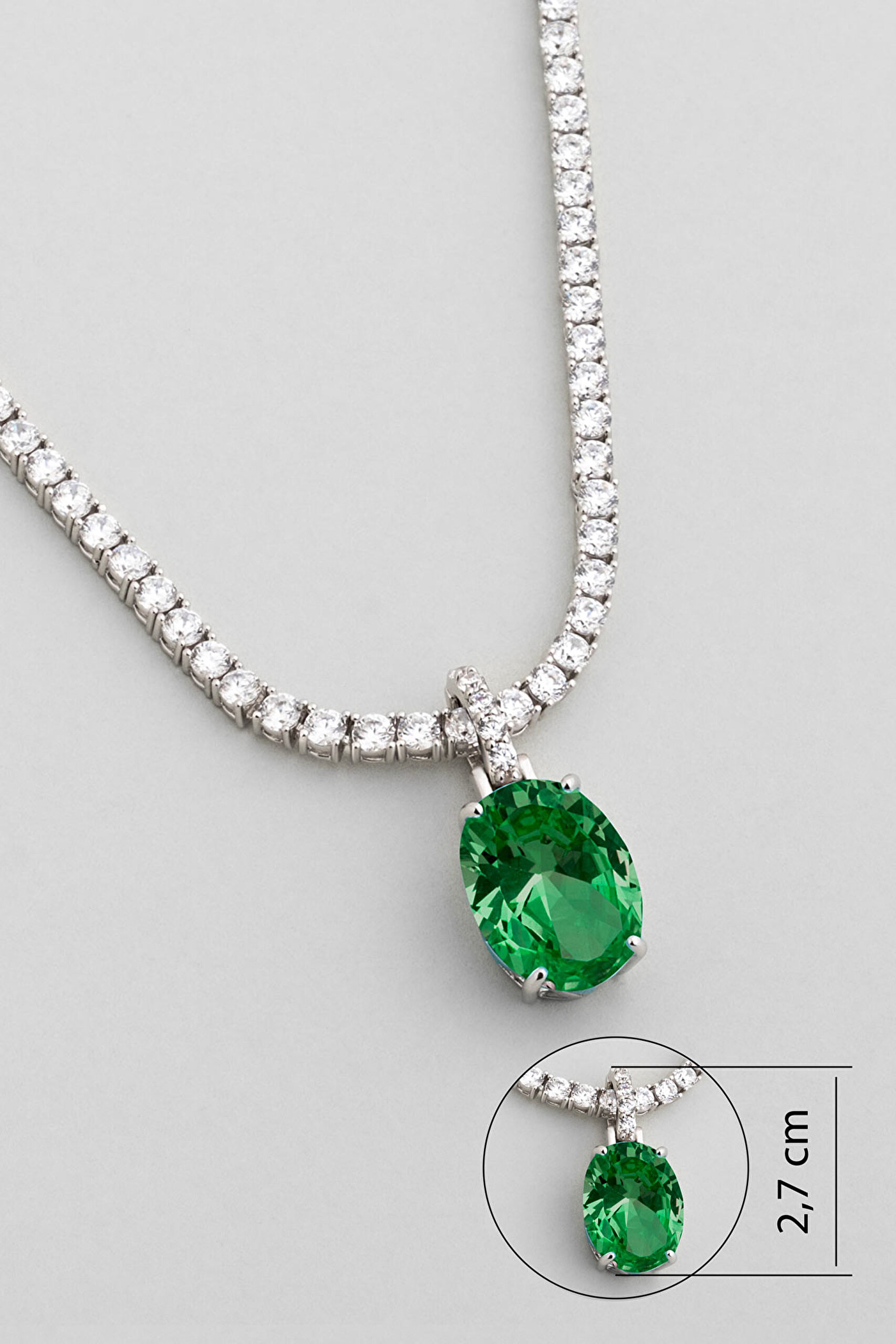 ⁠ Egzotik Yeşil 18 Ayar Beyaz Altın Kaplama Gümüş Charm_0}