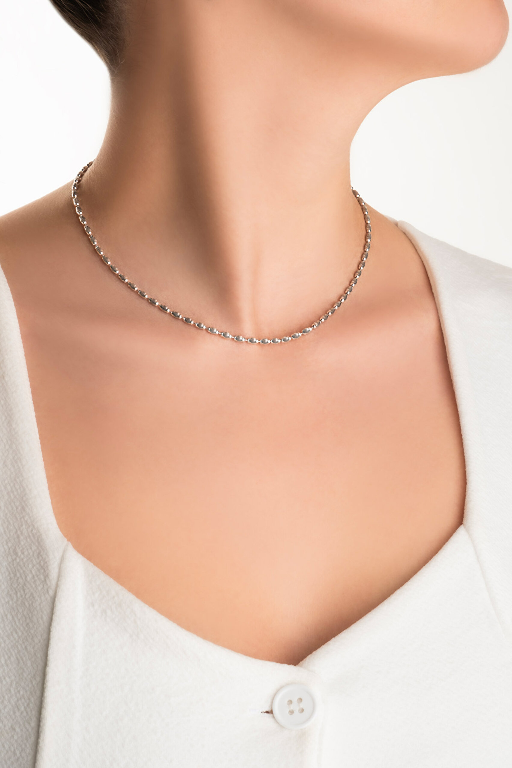 ⁠ Minimal İtalyan 18 Ayar Beyaz Altın Kaplama 43 Cm Gümüş Kolye_3}