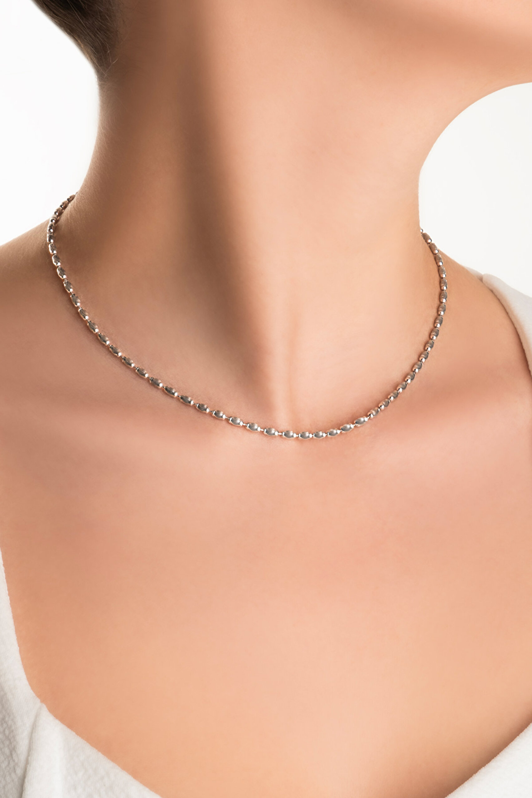 ⁠ Minimal İtalyan 18 Ayar Beyaz Altın Kaplama 43 Cm Gümüş Kolye_1}