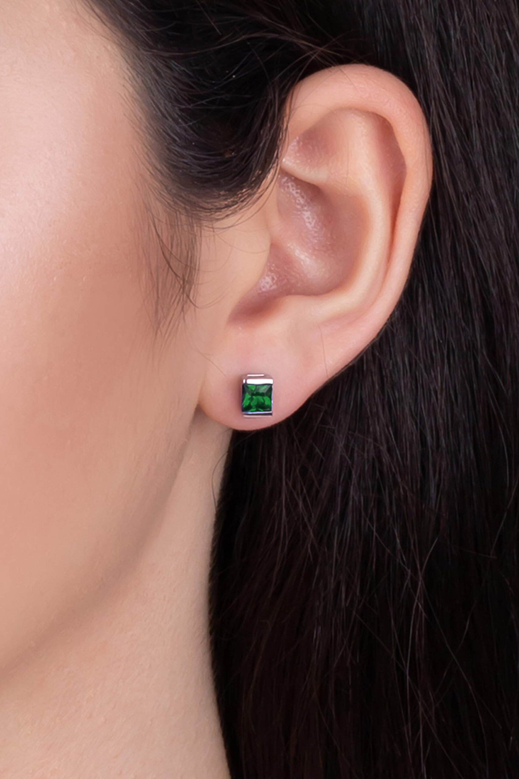 ⁠ Arianna 18 Ayar Beyaz Altın Kaplama Gümüş Renkli Küpe_1}