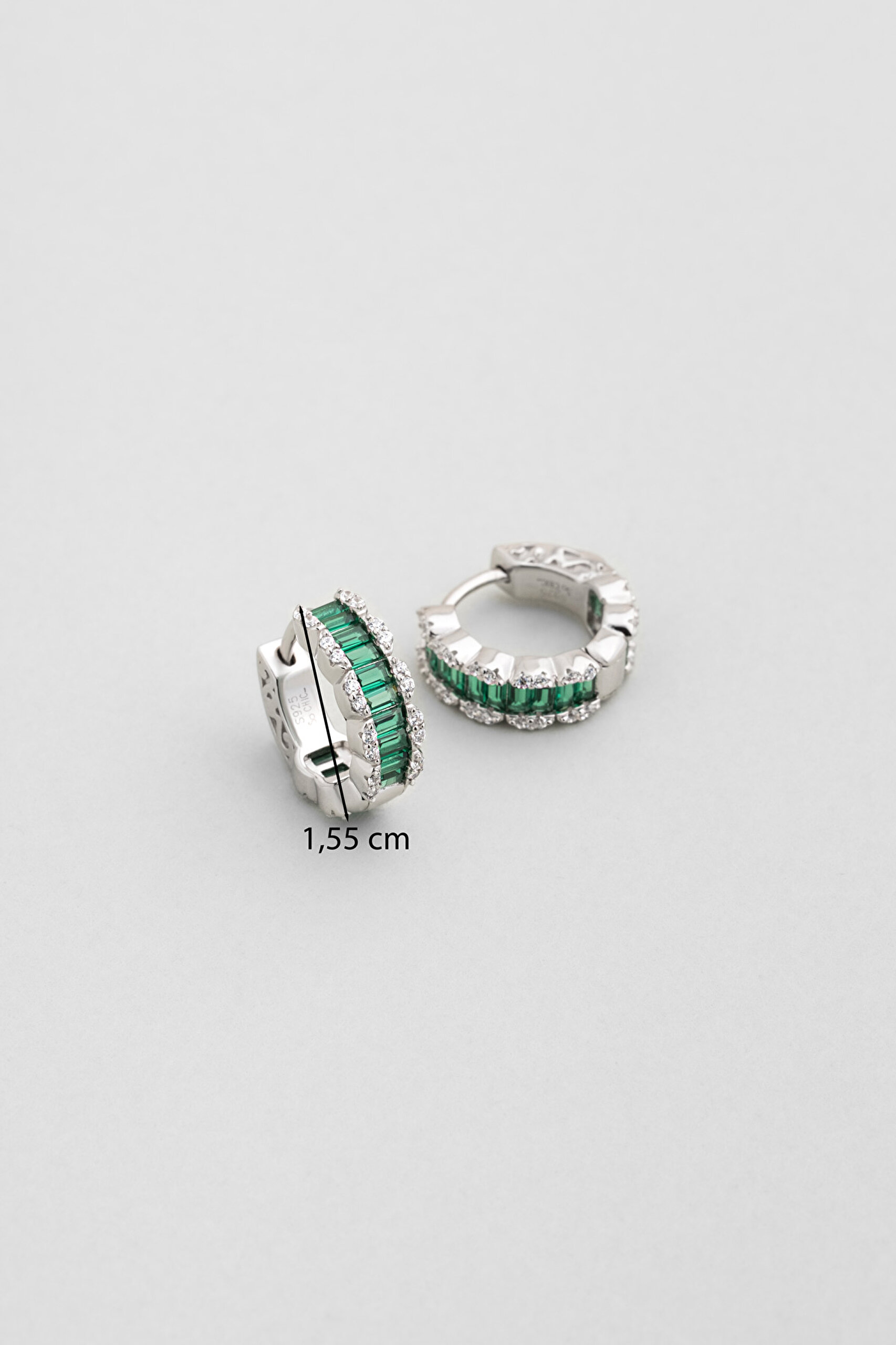 ⁠ Renkli Baget 18 Ayar Beyaz Altın Kaplama Gümüş Halka Küpe_2}