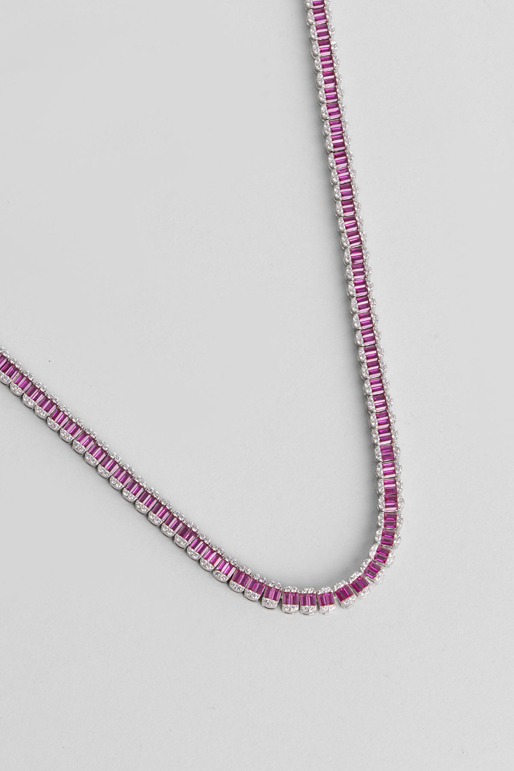 ⁠ Yakut Yolu 18 Ayar Beyaz Altın Kaplama Gümüş Gerdanlık_4}