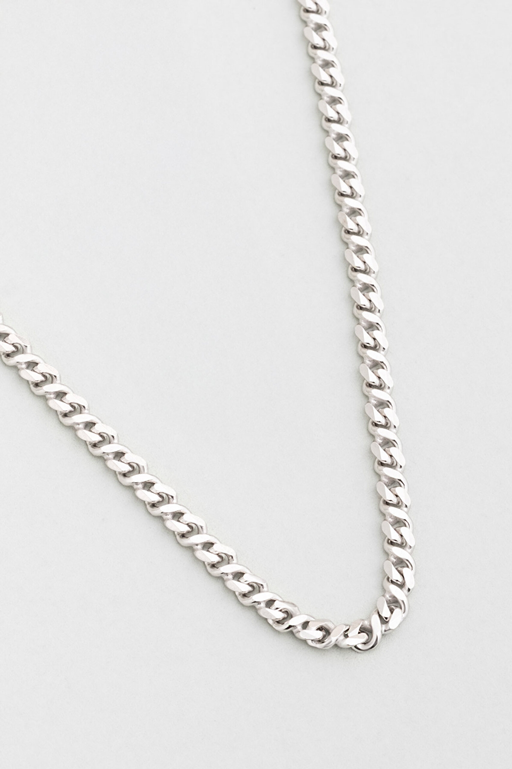 ⁠ Helena İtalyan 18 Ayar Beyaz Altın Kaplama 45 Cm Gümüş Kolye_4}