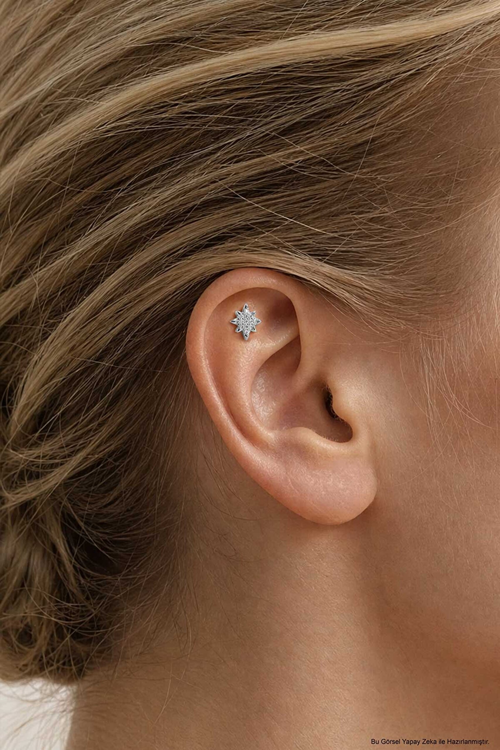 Kutup Yıldızı 18 Ayar Beyaz Altın Kaplama Gümüş Flat-Lobe Piercing - 1