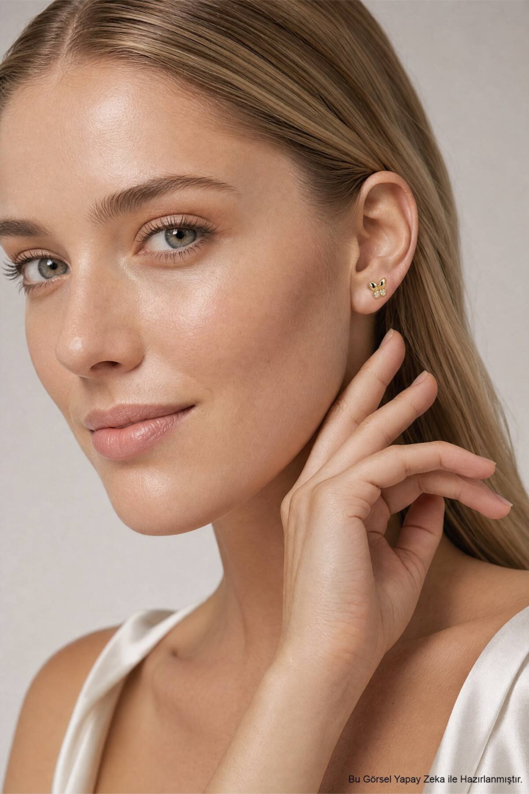 Minik Kelebek 18 Ayar Sarı Altın Kaplama Gümüş Flat-Lobe Piercing - 3