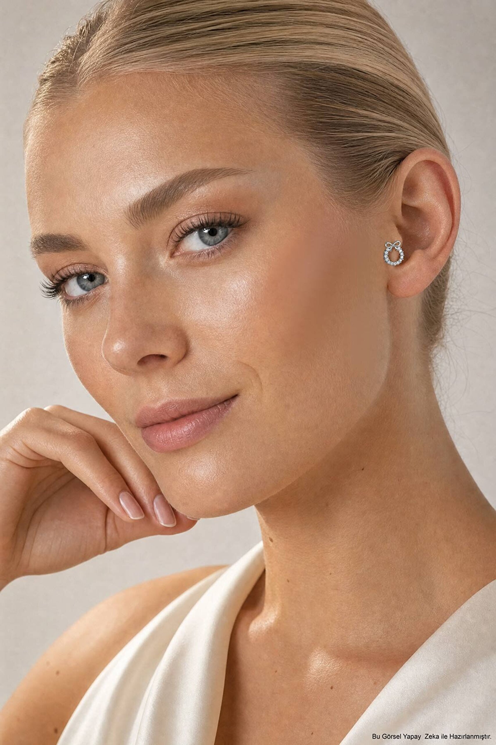 Işıltılı Fiyonk 18 Ayar Beyaz Altın Kaplama Gümüş Tragus-Flat Piercing - 3