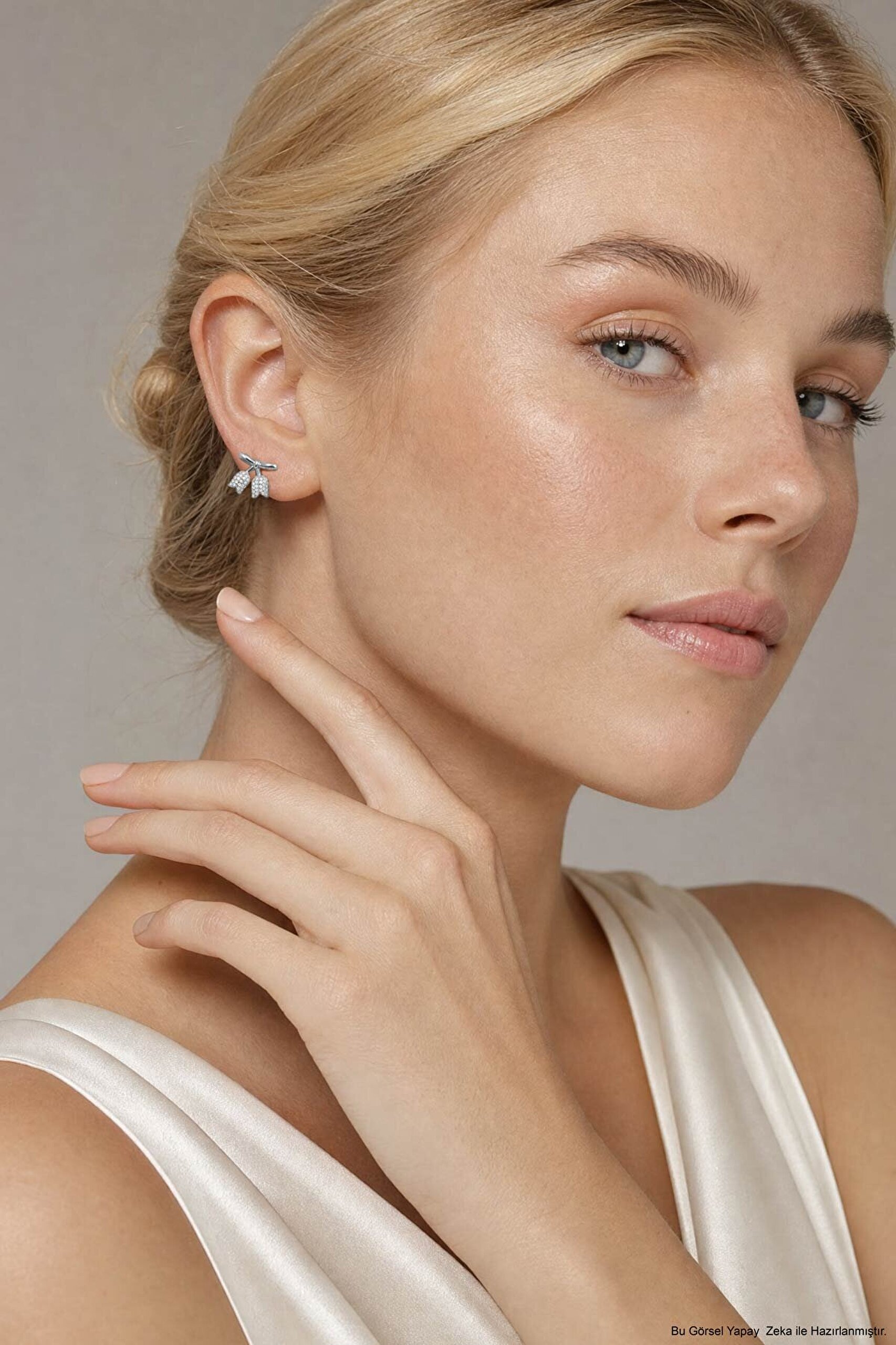 Rose 18 Ayar Beyaz Altın Kaplama Gümüş Flat-Lobe Piercing - 3