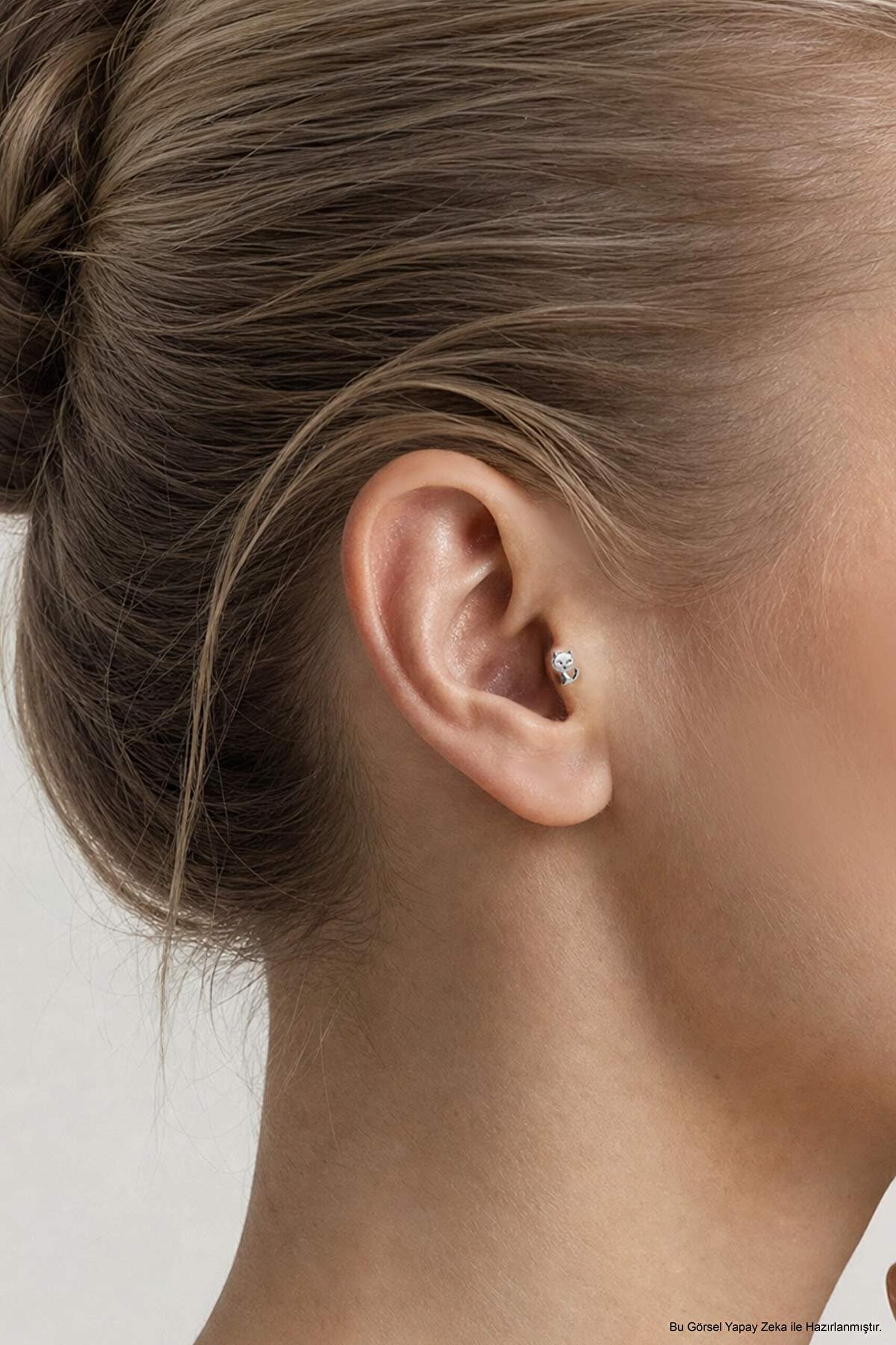 Yavru Kedi 18 Ayar Beyaz Altın Kaplama Gümüş Tragus-Helix Piercing - 1