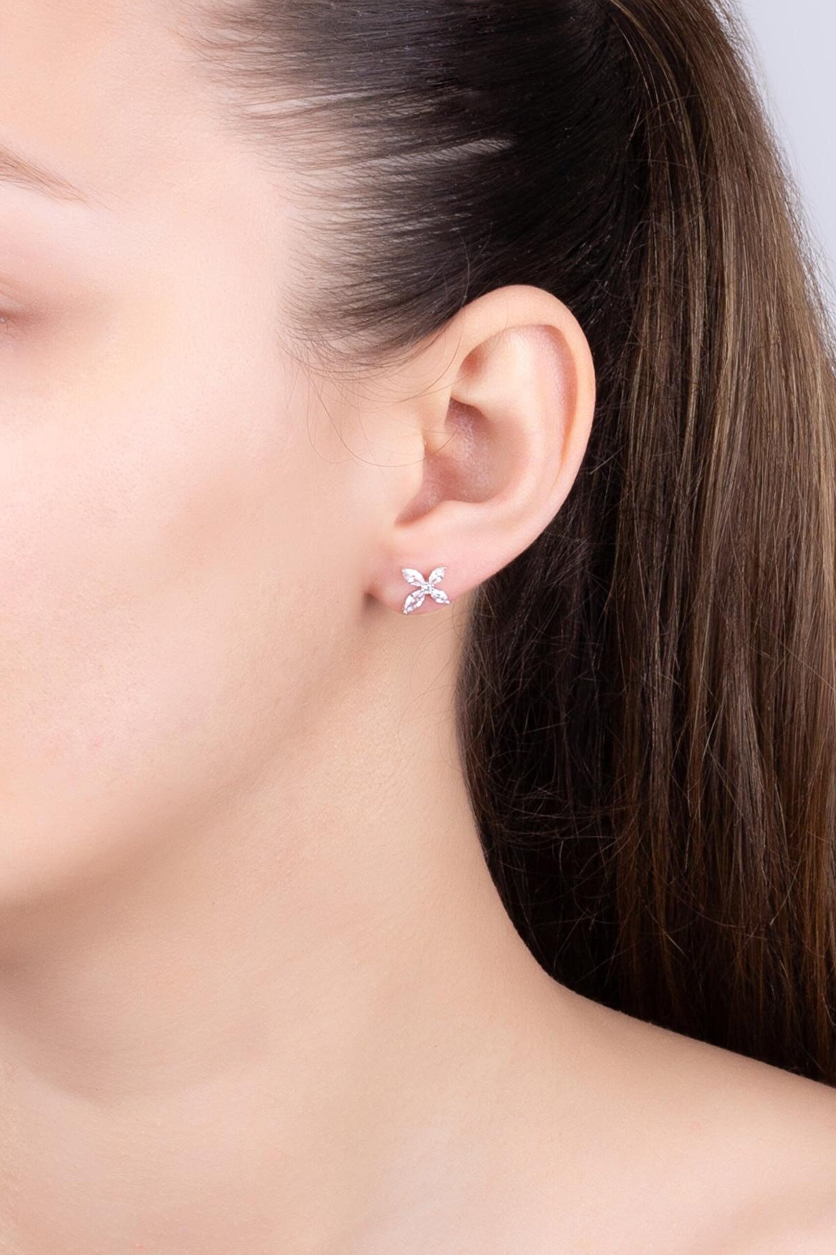 Beyaz Altın Sertifikalı Premium Created Markiz Taşlı Küpe - 1