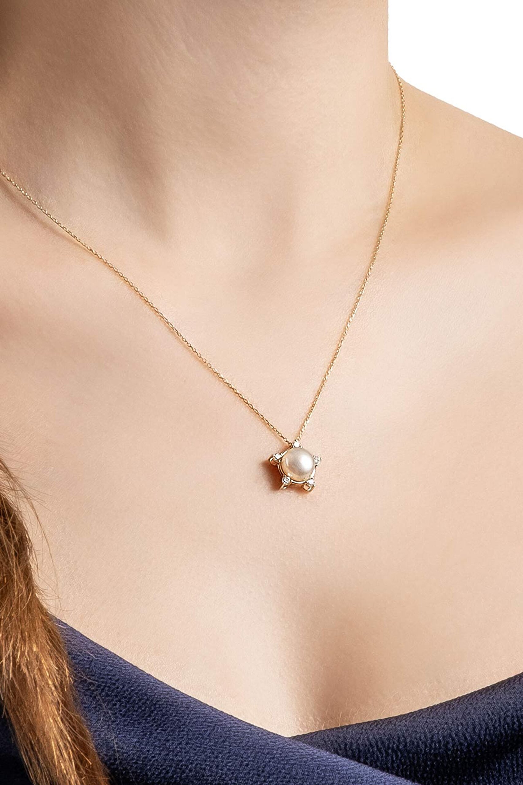 ⁠ Diamond Collection 14 K Sarı Altın 0,17 Karat Pırlanta Doğal İnci Kolye_1}