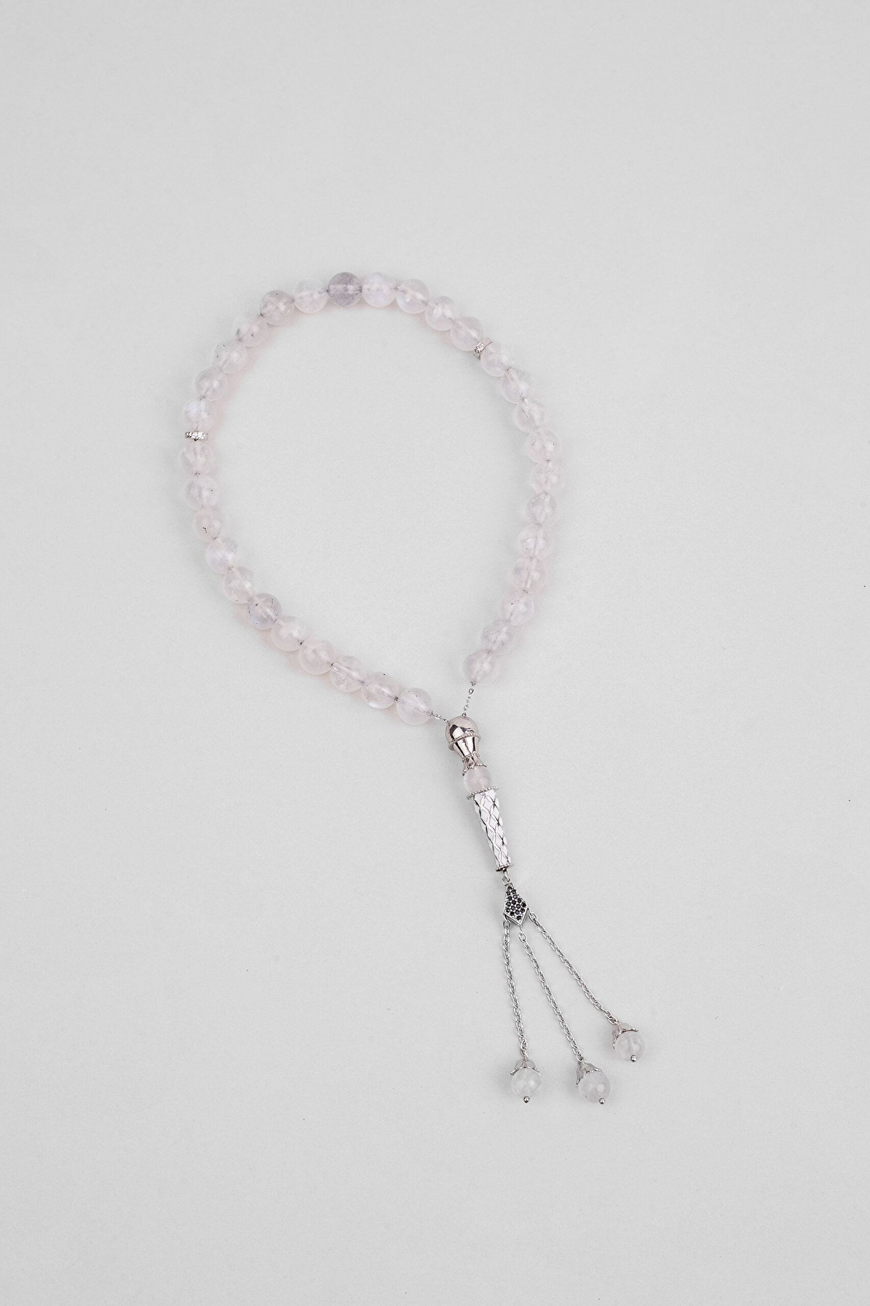 ⁠ Ay Taşlı 18 Ayar Beyaz Altın Kaplama Gümüş 22 Cm Tespih_0}