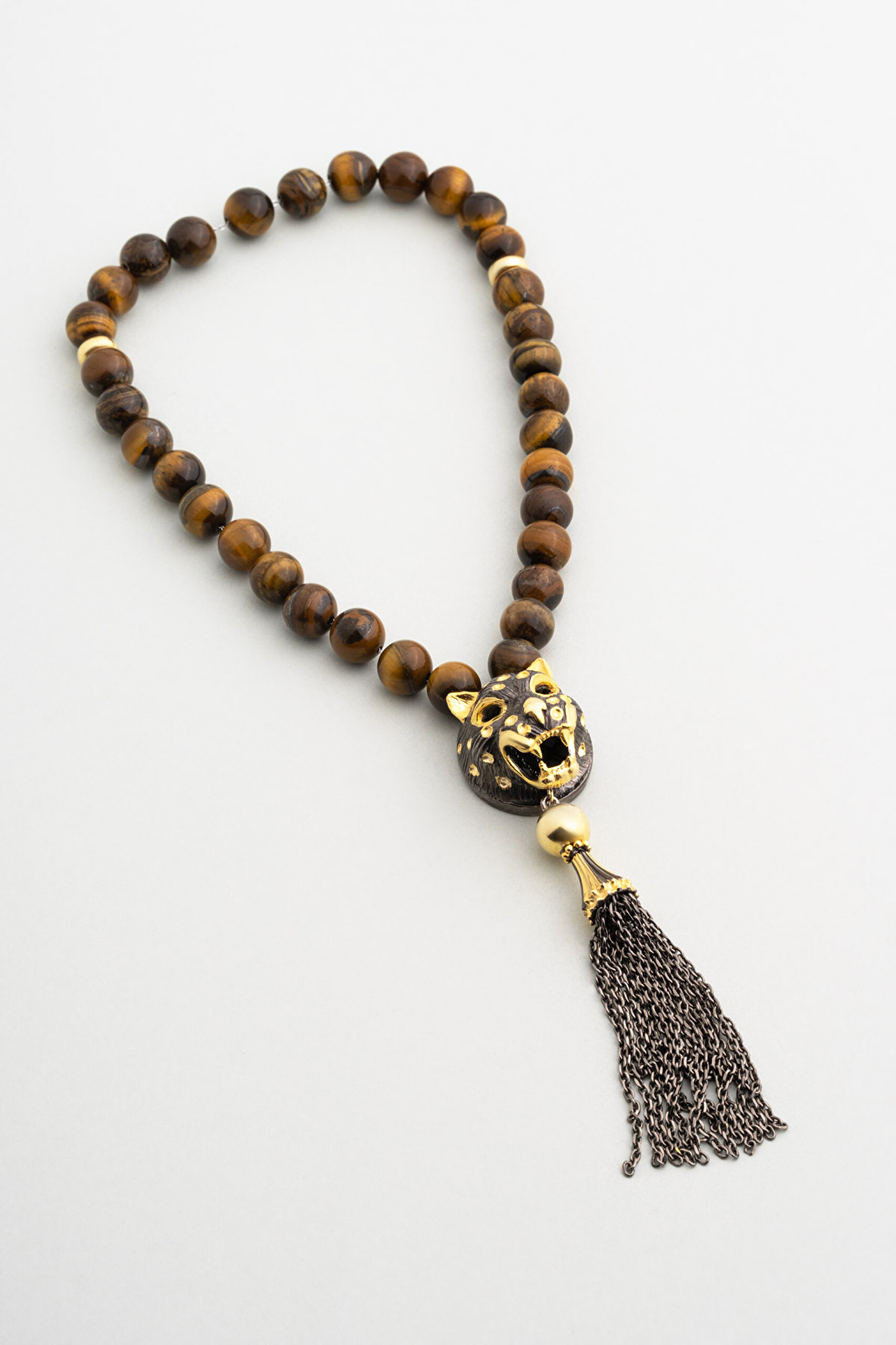 ⁠ Doğal Kaplan Gözü Taşlı Siyah Rodyum Kaplama Gümüş Kaplan Figürlü 25 Cm Tesbih_0}