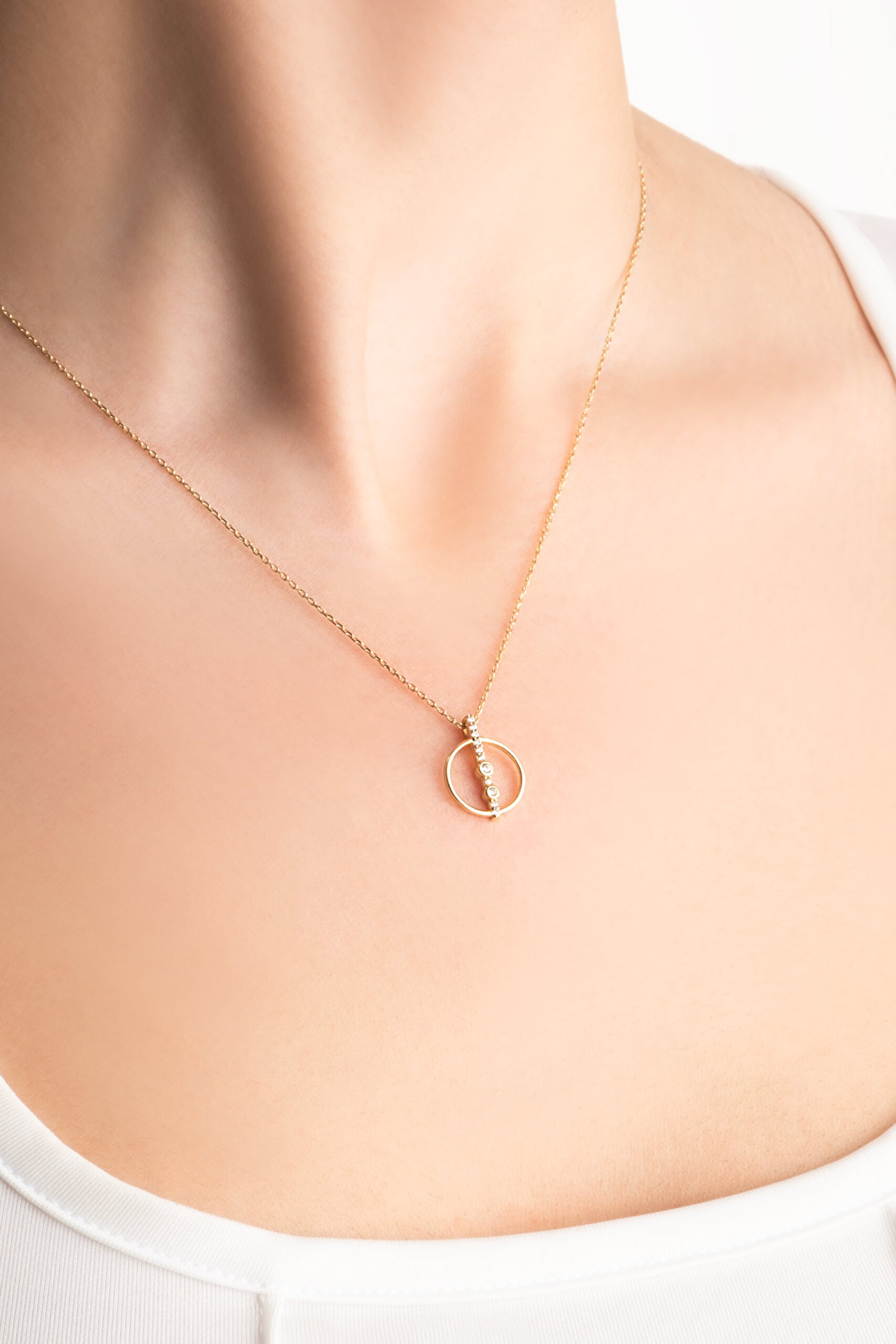 ⁠ 14 Ayar Sarı Altın Sertifikalı Premium Created Taşlı 42 Cm Kolye_1}