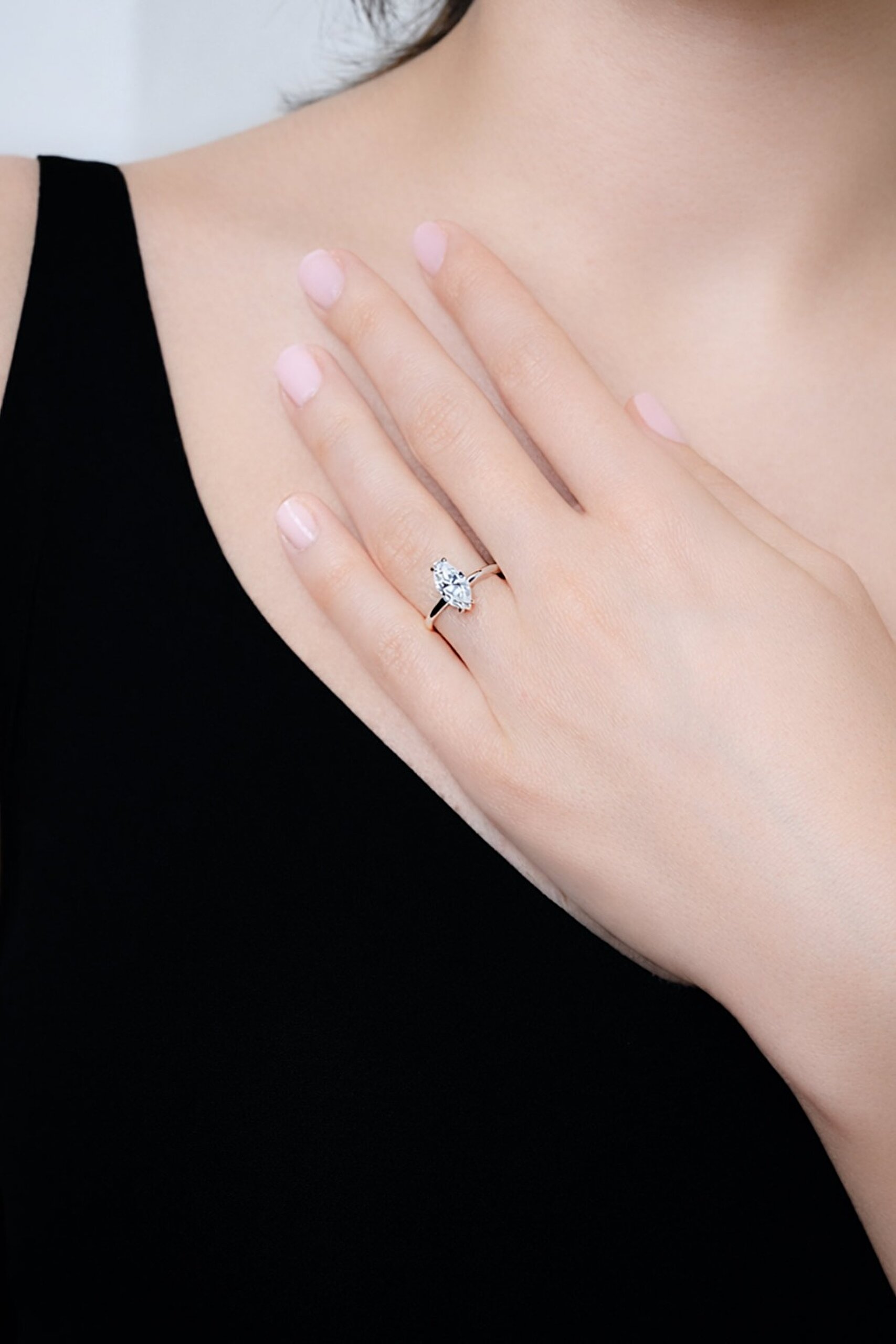 1.58 Karat IGI Sertifikalı 14K Beyaz Altın Markiz Kesim Lab Grown Pırlanta Tektaş Yüzük - 1