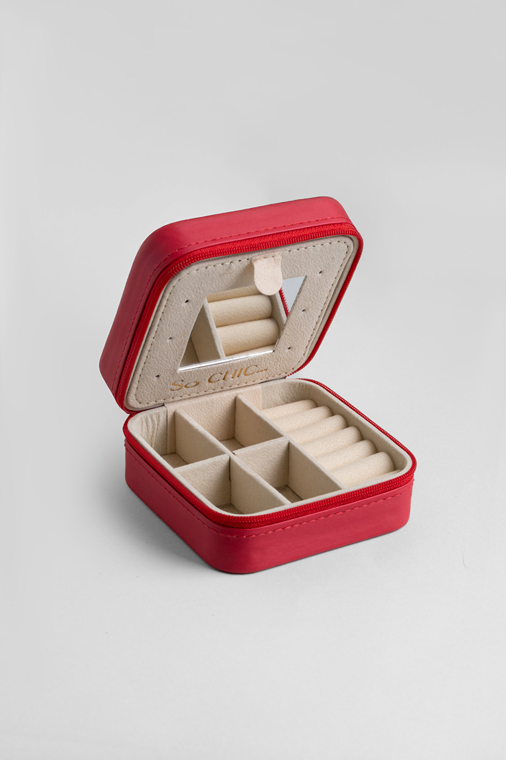 ⁠ So Chic... Özel Seyahat Boy Mücevher Çantası_0}