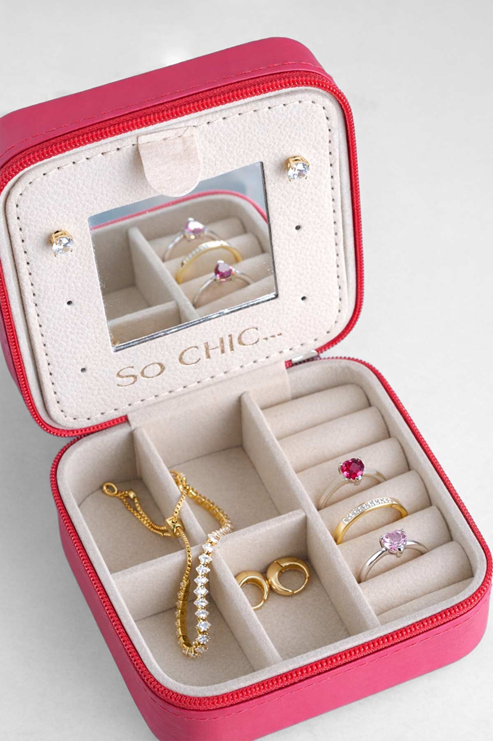 ⁠ So Chic... Özel Seyahat Boy Mücevher Çantası_1}