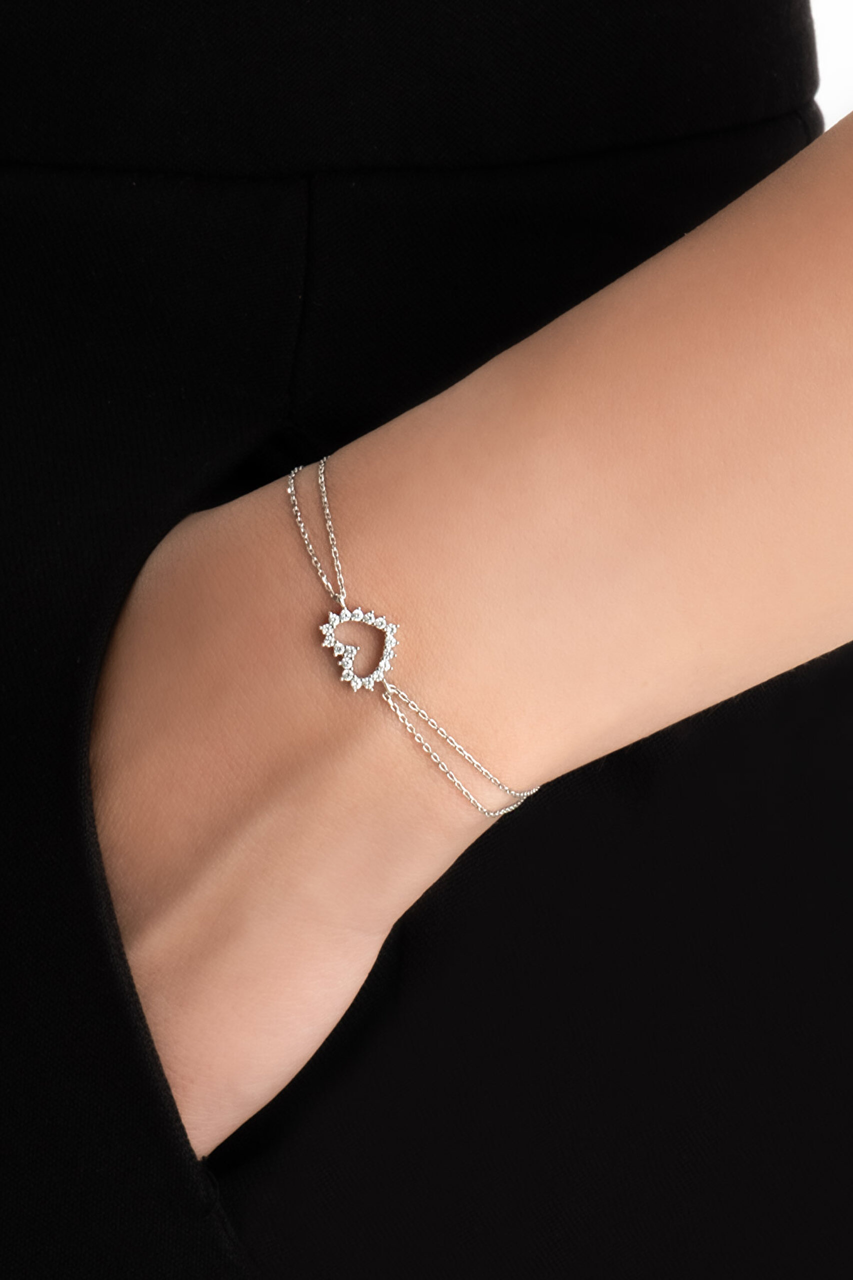 ⁠ Beyaz Altın Sertifikalı Premium Created Taşlı 19 Cm Kalp Bileklik_1}