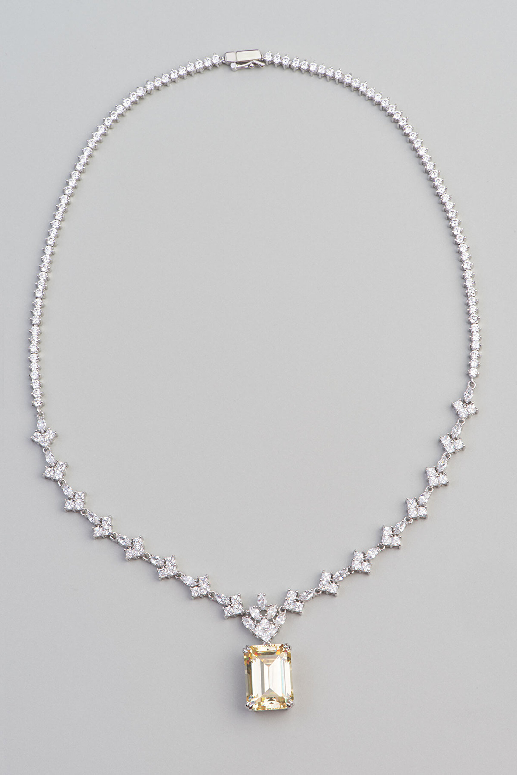 ⁠ Light Yellow Canary Taşlı 18 Ayar Beyaz Altın Kaplama 44 Cm Gümüş Baget Gerdanlık_2}