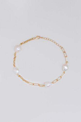 18 Karat Yellow Gold Plated Silver Chain Bracelet with Natural Pearl Stones