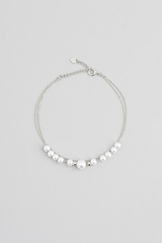 18 Karat White Gold Plated Silver Bracelet with Pearl Stone